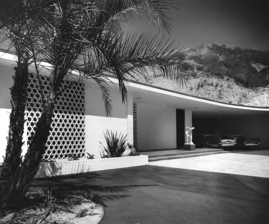 Trousdale Estates 1962 2 Home of Groucho Marx.jpg